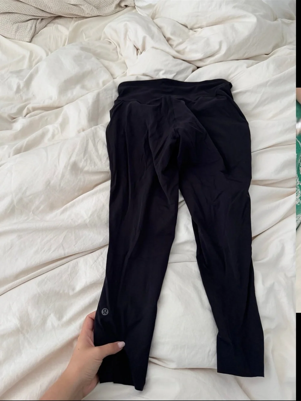 Lululemon High-Rise Black Active Leggings Cropped
